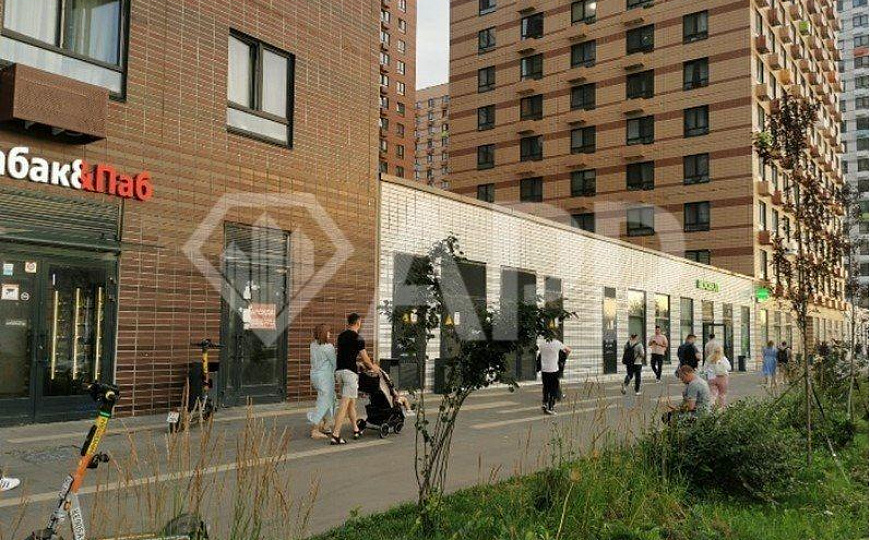 Сдам торговое помещение 93 м. или часть. фото