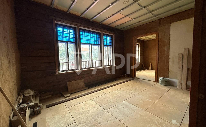 Продам историческое задание 545м²  в центре города фото