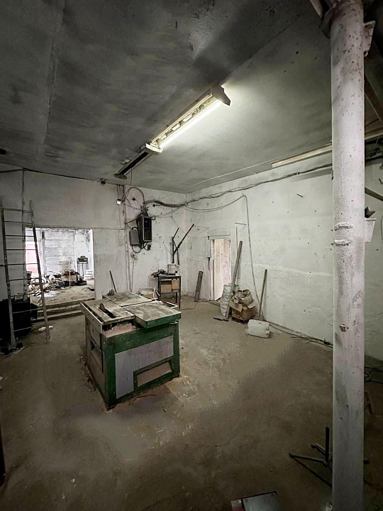 Гараж, склад 170м² фото
