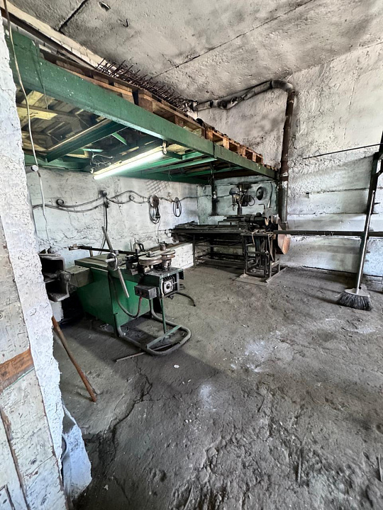 Гараж, склад 170м² фото