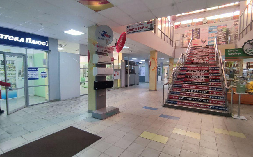 Помещение на 1 линии, 54 м² фото