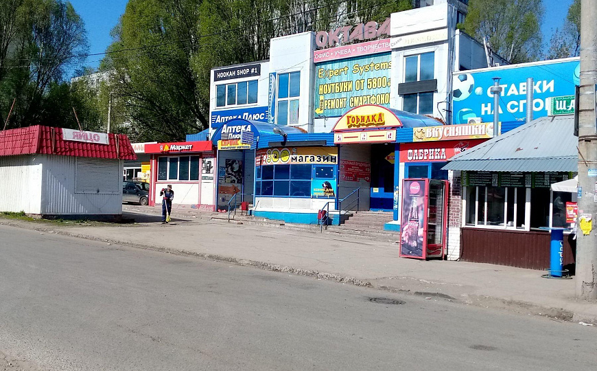 Помещение свободного назначения 97,8 м² в спальном районе города фото