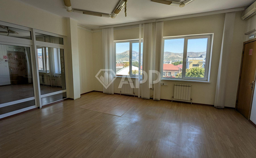 Сдам отдельно стоящее здание, 30,6 м² фото