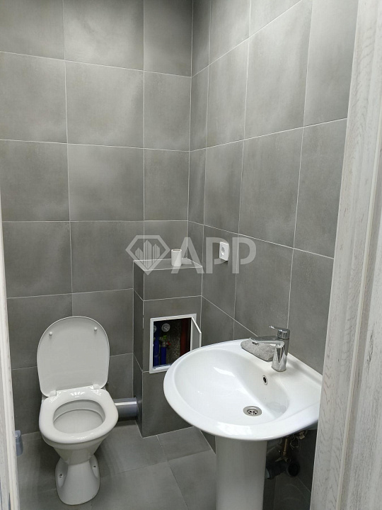 Сдаю помещение свободного назначения, 92,6 м² фото