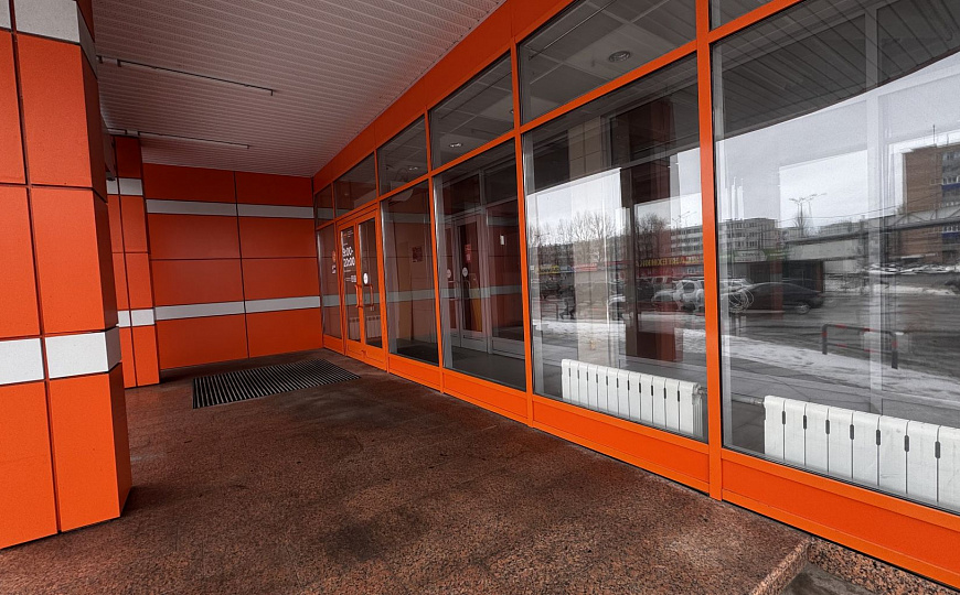 Торговая площадь в мебельном магазине, 100 м² фото