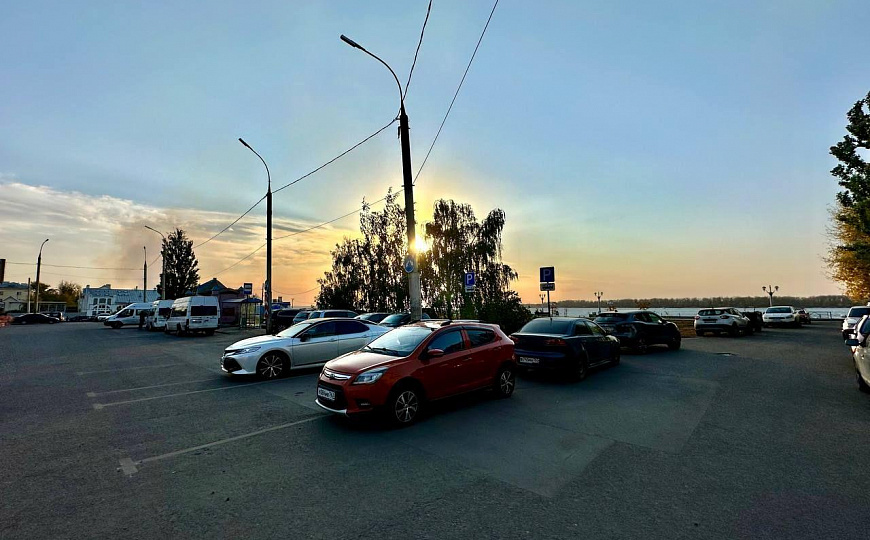 Аренда 650 м2 в цоколе с окнами на М.Горького фото