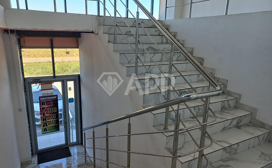 Сдаю помещение свободного назначения, 500 м² фото