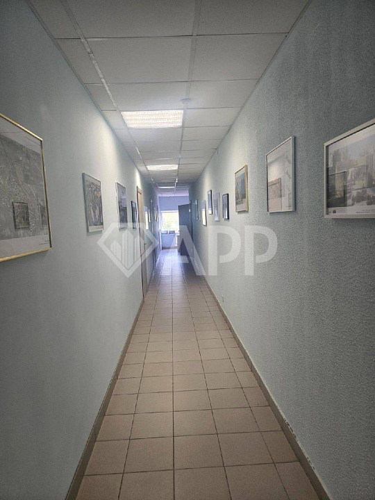 Современный офис с удачной локацией  фото