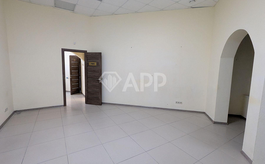Сдаю помещение свободного назначения, 84 м² фото