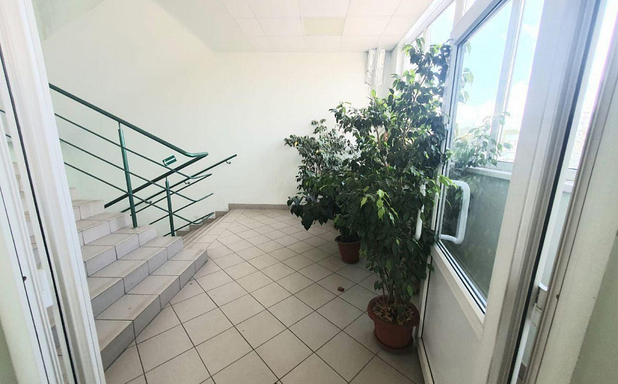 Офис в торговом центре с развитой инфраструктурой, 21,3 м² фото