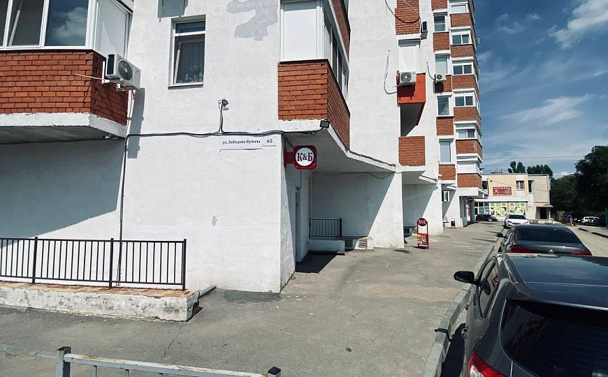 Торговое помещение, детская студия, медицина 130 м2 фото