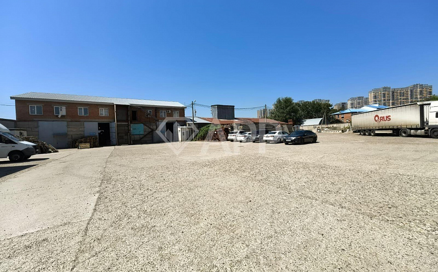 Продаю имущественный комплекс с арендаторами, 2 918 м² фото