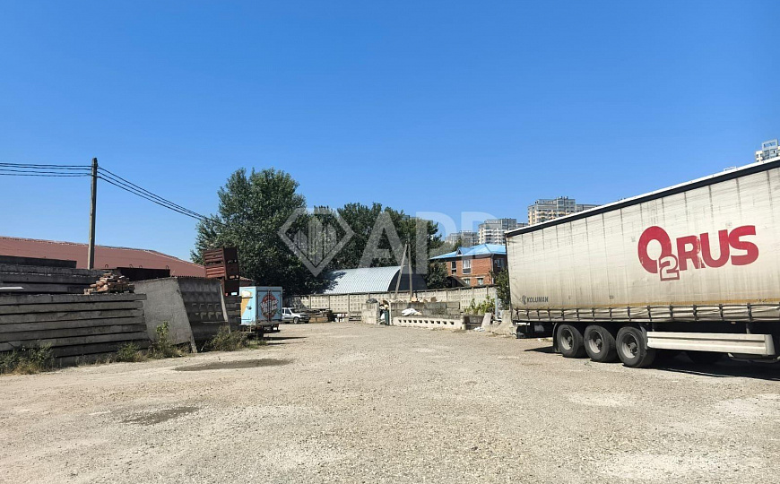 Продаю имущественный комплекс с арендаторами, 2 918 м² фото