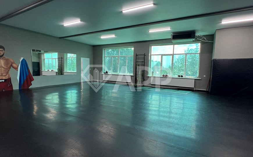 Сдам помещение свободного назначения, 210 м² фото