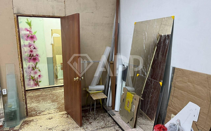 Помещение свободного назначения на красной линии фото