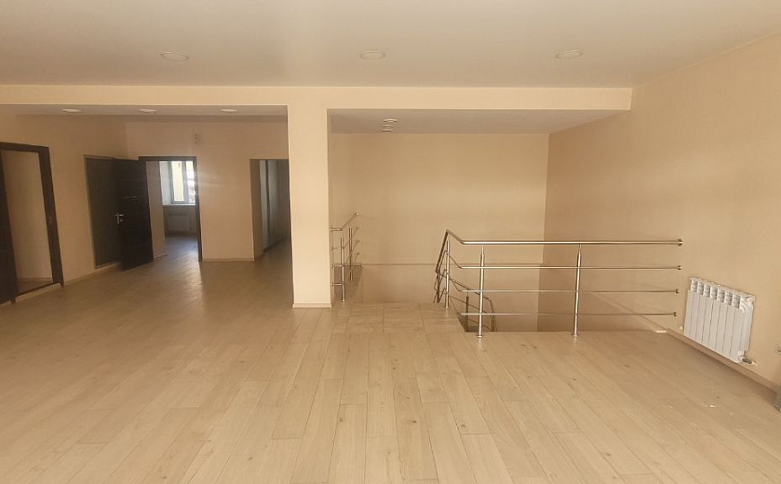 Центр, 450м² фото