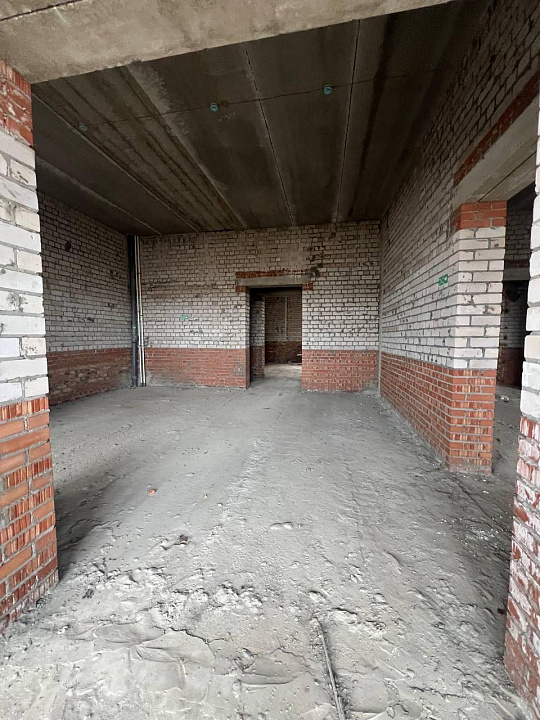 Торговое помещение 655м2 в Новом ЖК Волгарь фото