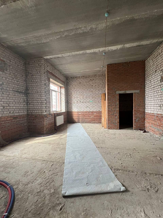 Торговое помещение 655м2 в Новом ЖК Волгарь фото