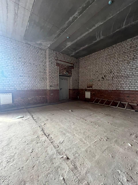 Торговое помещение 655м2 в Новом ЖК Волгарь фото