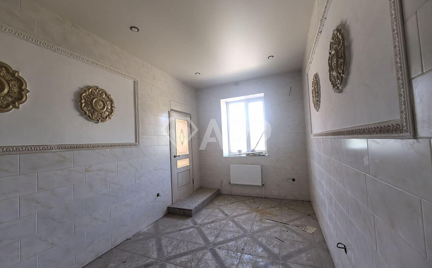 Сдаю отдельно-стоящее здание, 800 м² фото