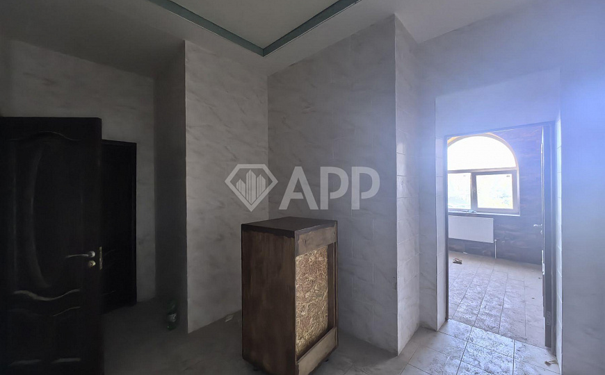 Сдаю отдельно-стоящее здание, 800 м² фото