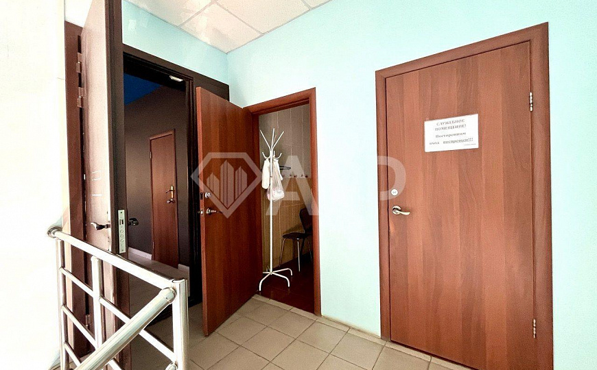 Продажа здания с землей и собственной парковкой, 1 линия, центр  фото