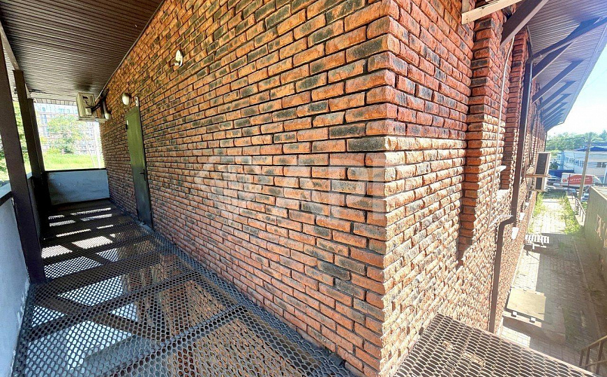 Продажа здания с землей и собственной парковкой, 1 линия, центр  фото