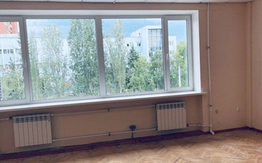 Офисный центр в центре города фото