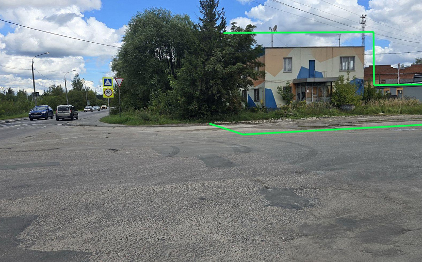 Продам отдельное здание, 727 м². Земля в собственности. фото