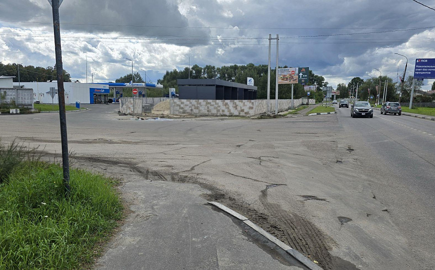 Продам отдельное здание, 727 м². Земля в собственности. фото