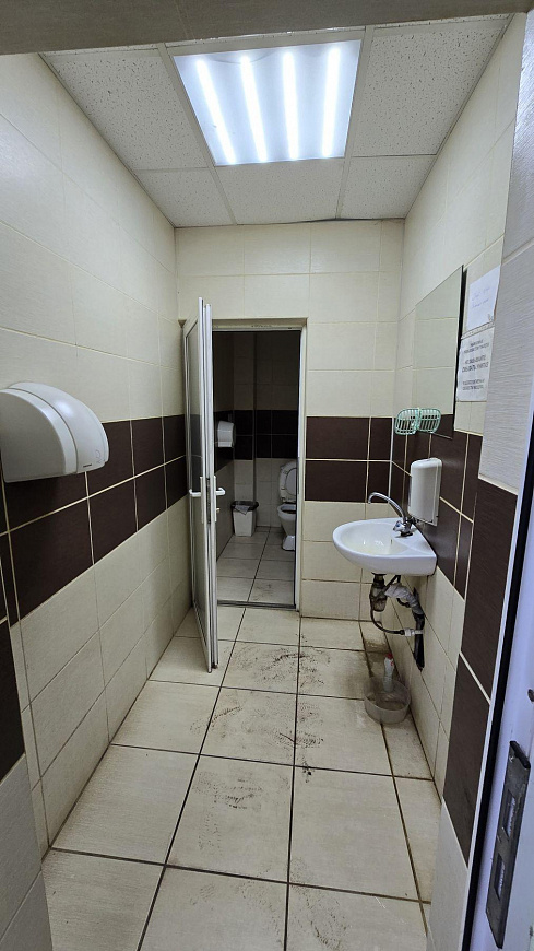 Продам отдельное здание, 727 м². Земля в собственности. фото