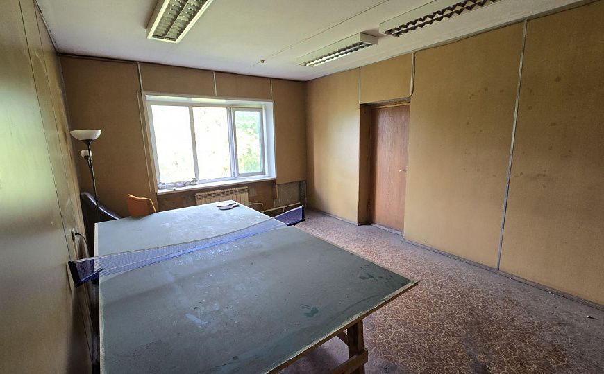 Продам отдельное здание, 727 м². Земля в собственности. фото