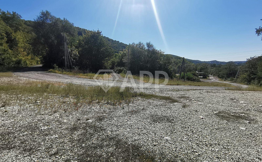 Продам земельный участок, 4,3 гектар фото