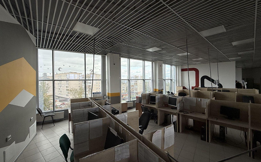 Сдам офисное помещение, 763 м² фото