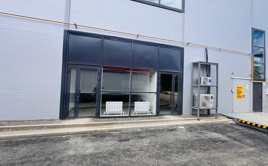 Помещение с отдельным входом 34.85 м² фото