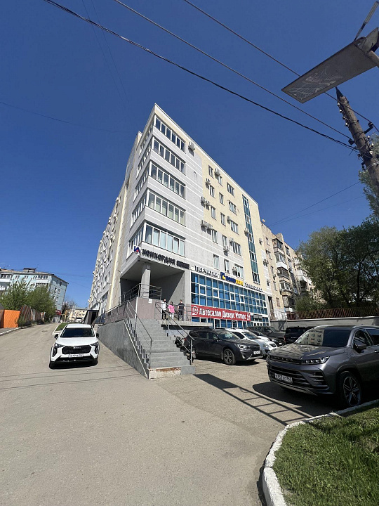 Помещение 246 кв.м. в Бизнес-центре  фото