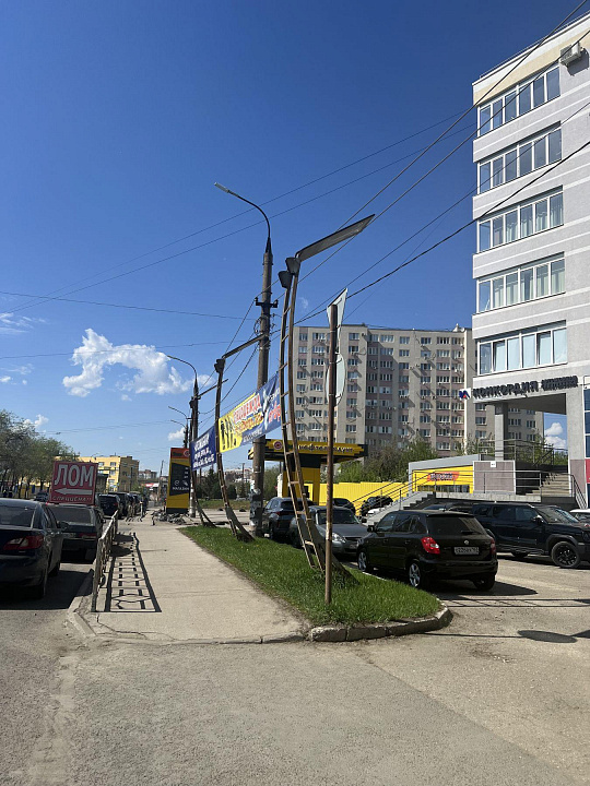 Помещение 246 кв.м. в Бизнес-центре  фото