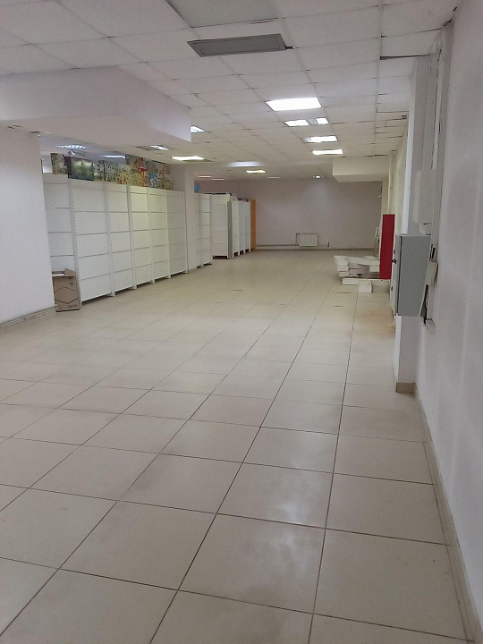 Площадь в торговом центре 30-145 м2  фото