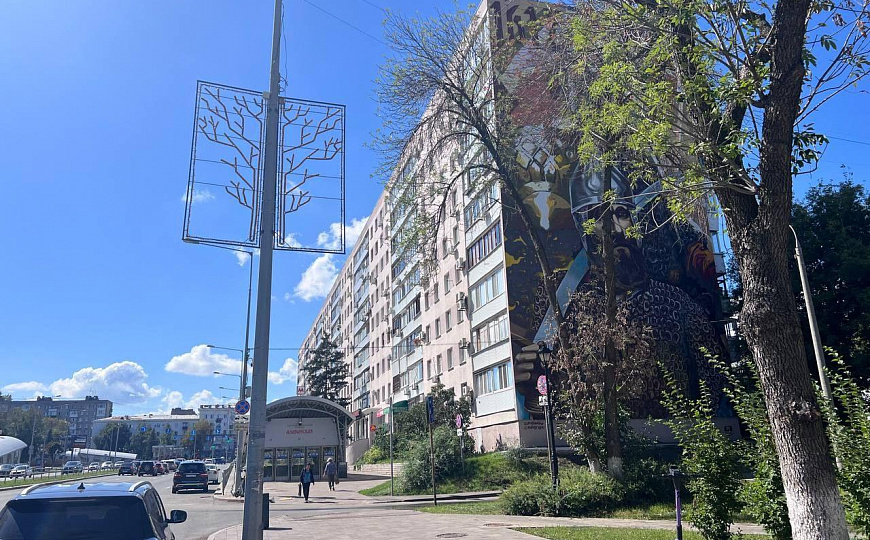 90 кв.м. свободного назначения  около входа в метро ст. Алабинская фото