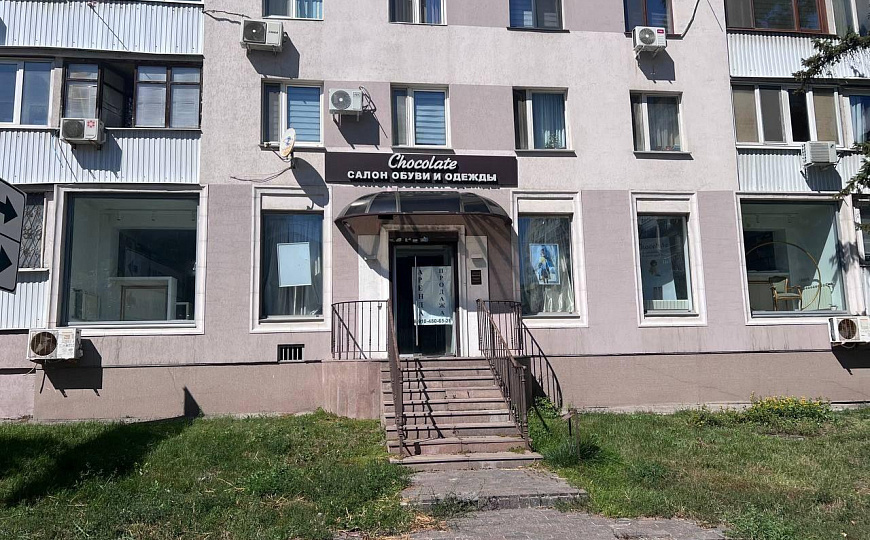 90 кв.м. свободного назначения  около входа в метро ст. Алабинская фото