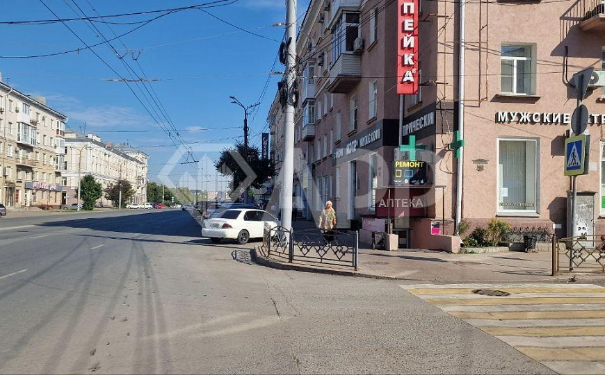 Центр/Трафик/Деление /Вытяжка/Мокрая точка фото