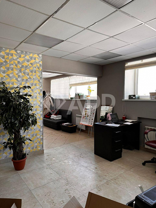 Продам 755.3м² около Восточного автовокзала фото