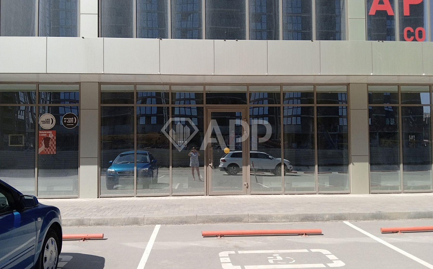 Сдаю помещение свободного назначения, 400 м² фото