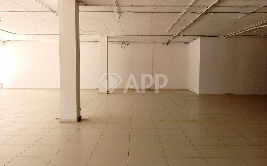 Сдаю помещение свободного назначения, 400 м² фото