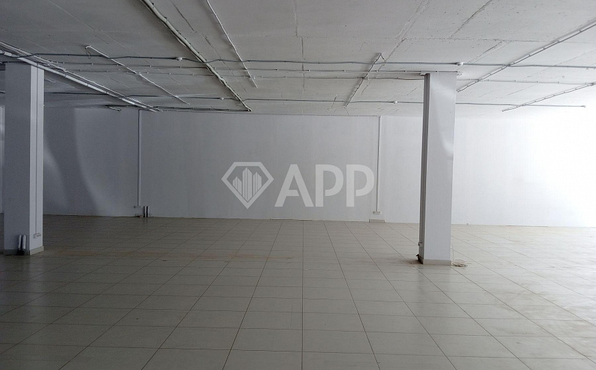 Сдаю помещение свободного назначения, 400 м² фото