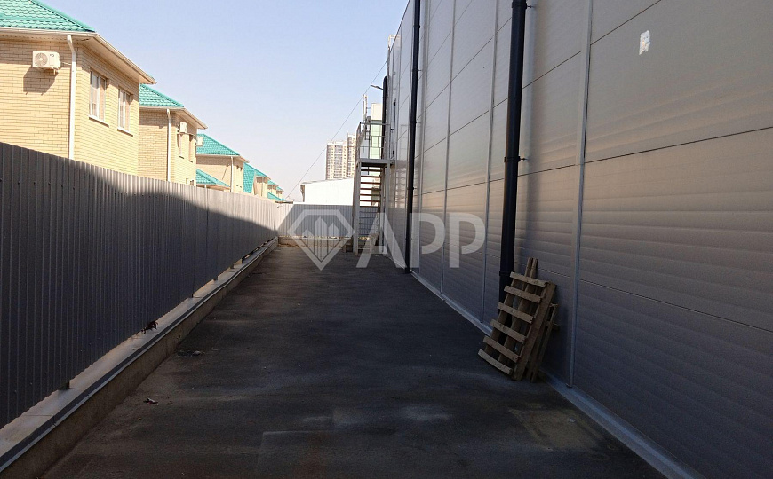 Сдаю помещение свободного назначения, 400 м² фото