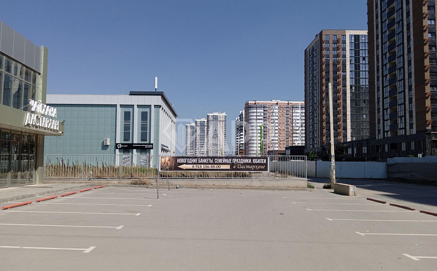 Сдаю помещение свободного назначения, 400 м² фото