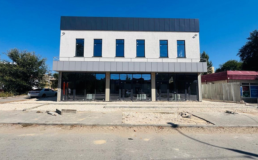 Помещения в торговом центре от 55  м² до 195  м² фото