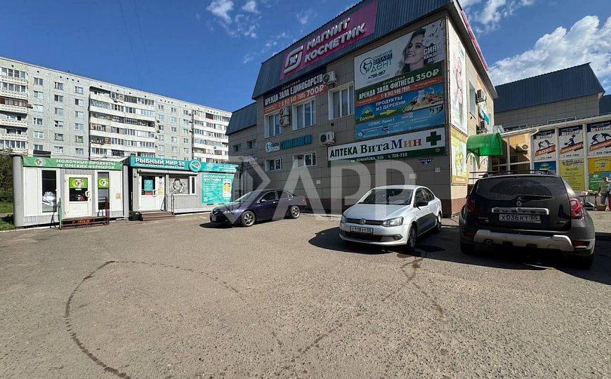 Островок в торговом комплексе фото