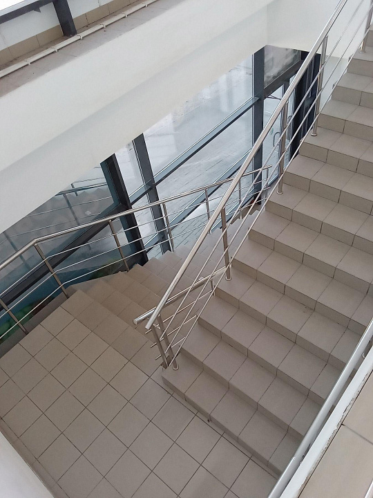 Магазин, кафе, салон, офис  в проходном месте,120 м² фото